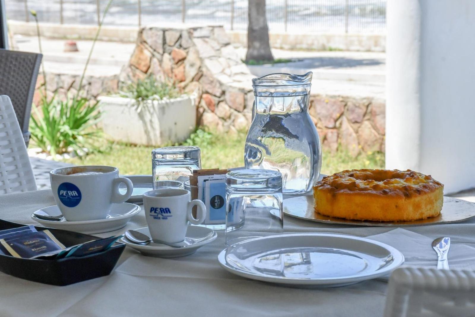 Vela Club Hotel & Appartamenti Роди Гарганико Екстериор снимка